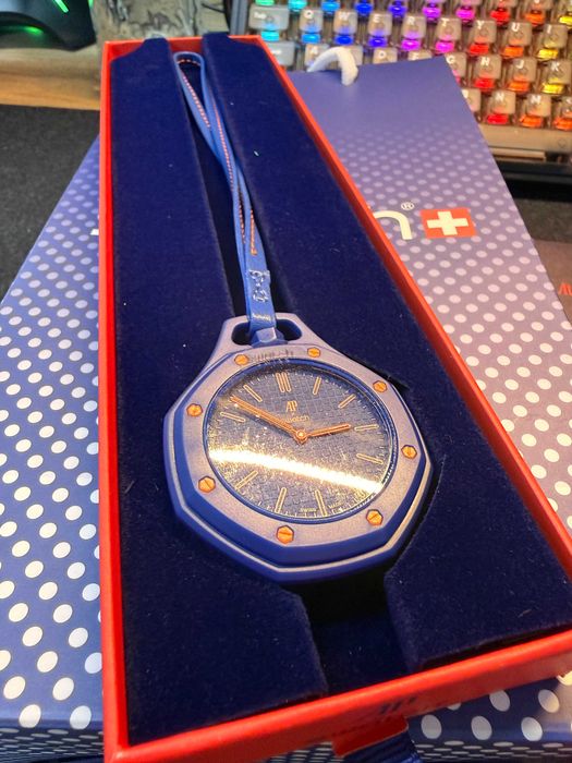 Zegarek Swatch AP Orenji Hachi SSX03L103N bez śladów