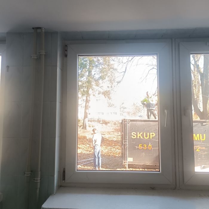 Okna PCV Rozwierono-uchylne 86cm/113cmRo30 sztuk