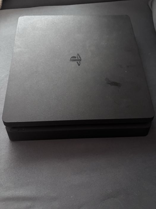 Playstation 4 Slim