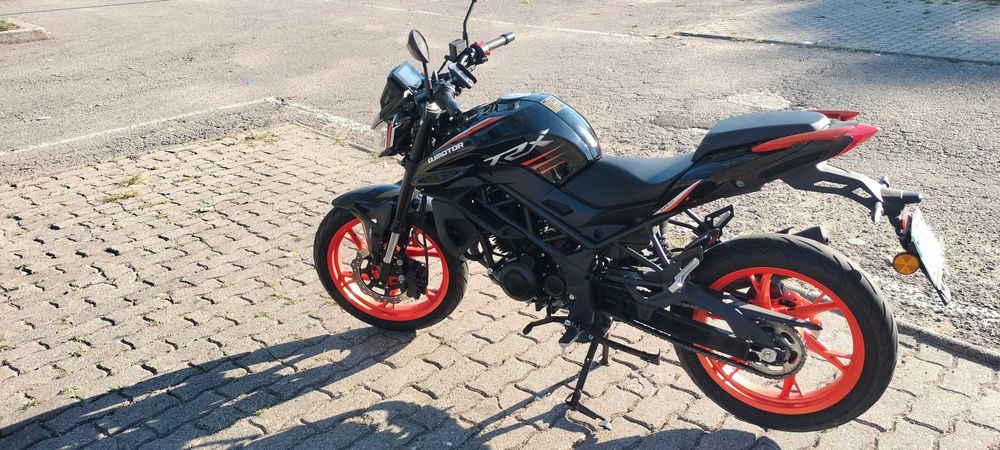 Mota Qjmotor TRX 125