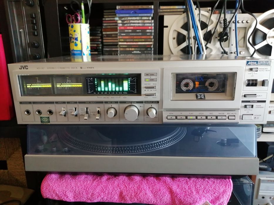 Três Decks JVC vintage