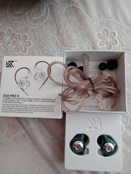 Продам dvd плеер, б/у видеомагнитофон,  и много другого