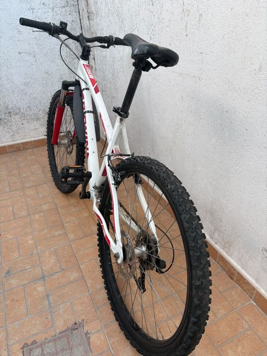 Bicicleta aro 27