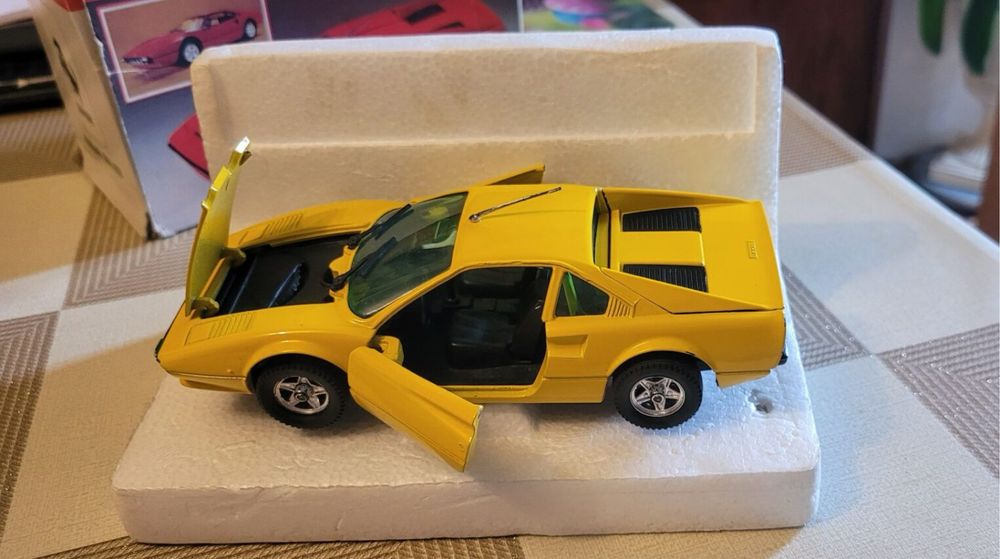 Polistil Ferrari 308 GTB Skala 1:25