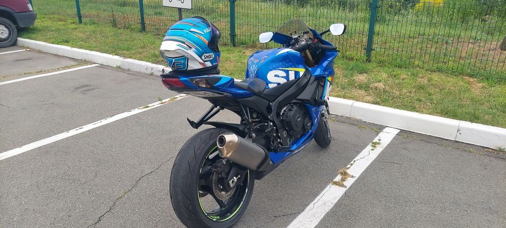 Suzuki gsx r 750