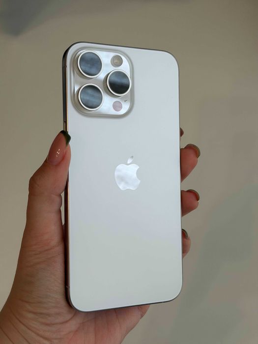 iPhone 15 Pro Max 512GB Tytan biały