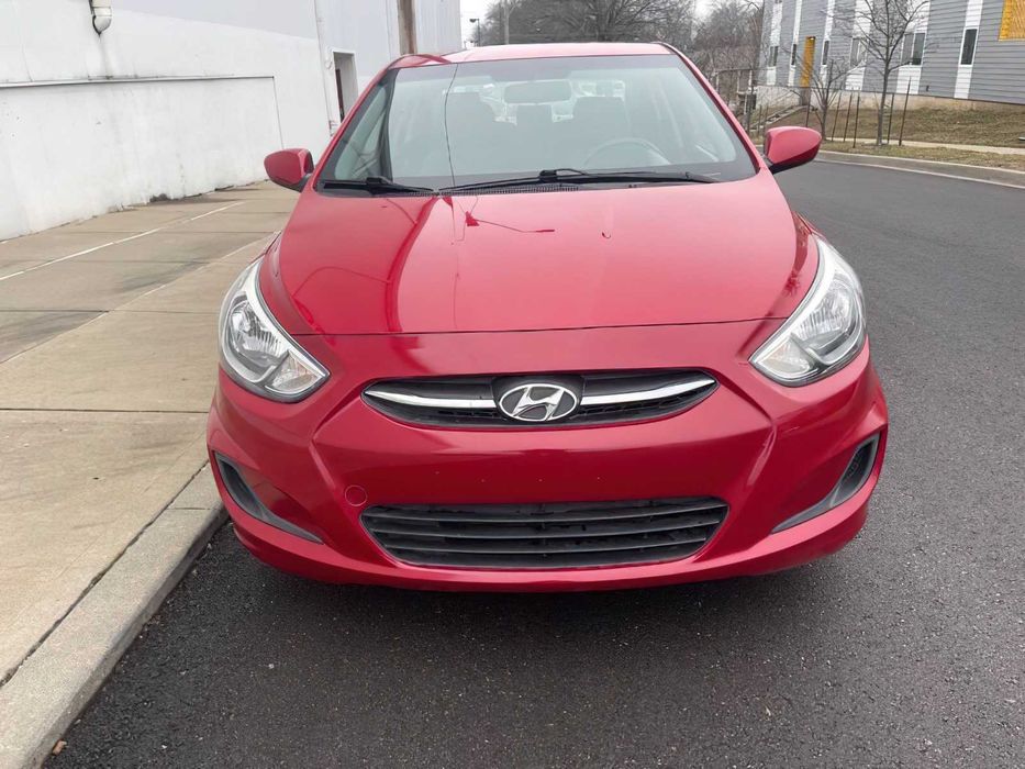 Hyundai Accent GLS      2015