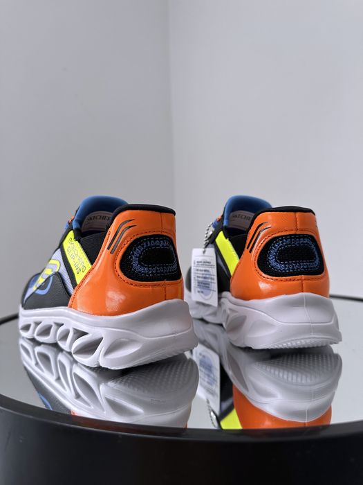 Детские легкие кроссовки слипоны на резинках Skechers 27/30/32/33р