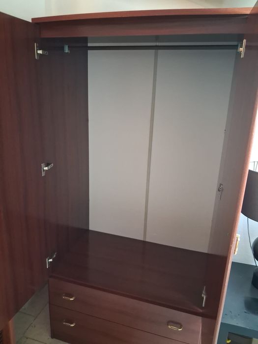 Roupeiro de 2 portas