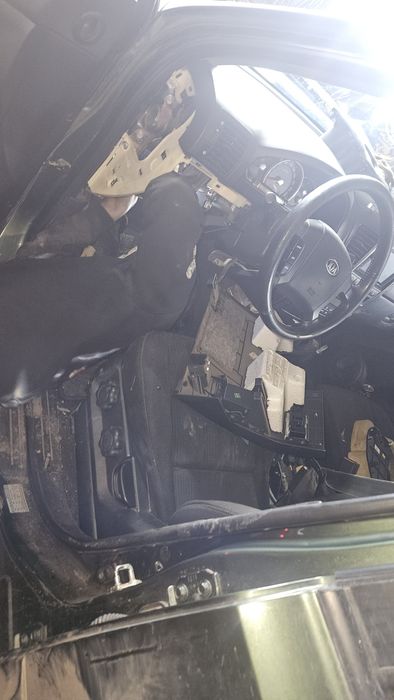 Nissan navara aventura 2.5tdi