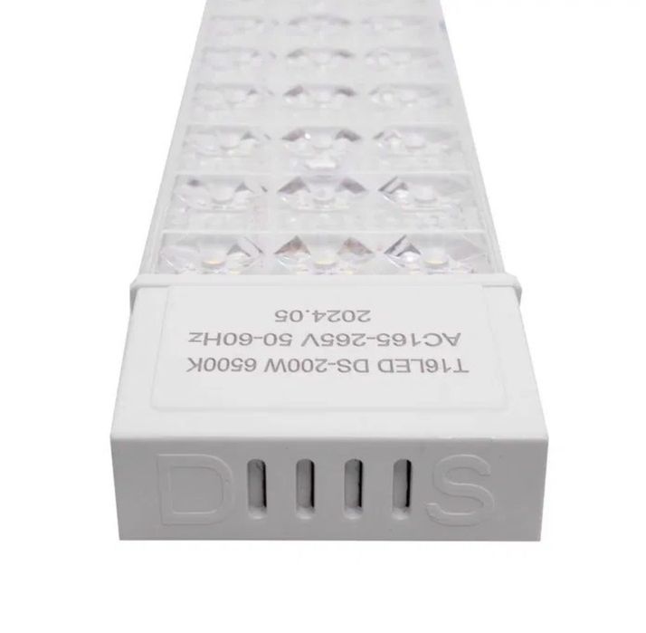 Natynkowa lampa LED 120cm ,200 W