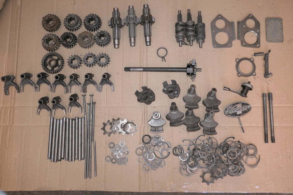 Кронштейн руля Іж.