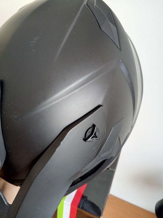 Kask motocyklowy w bardzo dobrym stanie