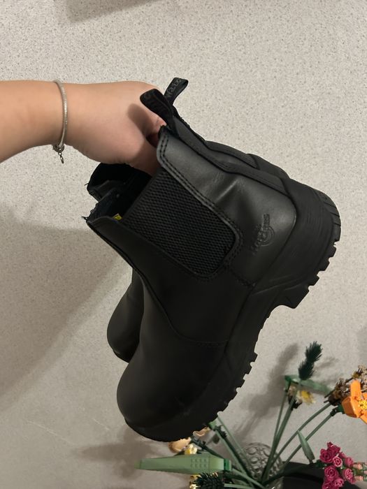 Шкіряні черевики челсі на платформі Drakelow Steel dr martens мартенси