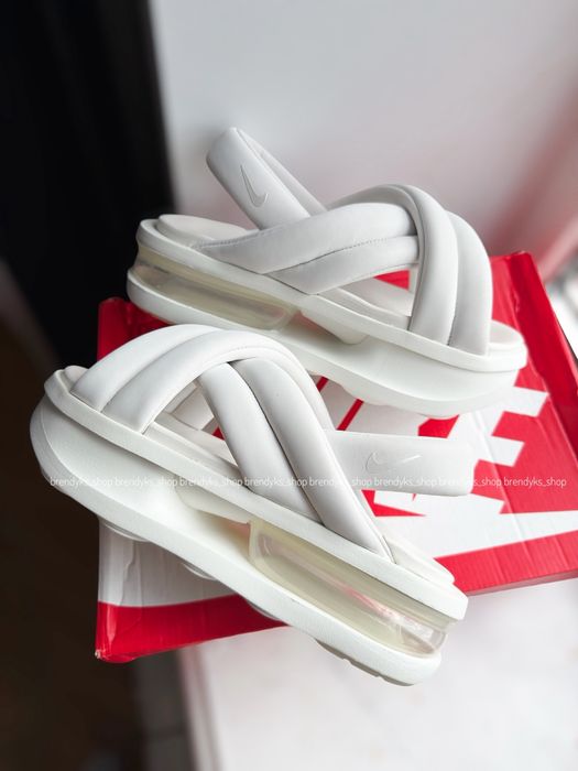 Сандалі nike , ориігнал