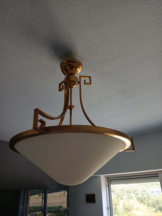 Candeeiro antigo dourado