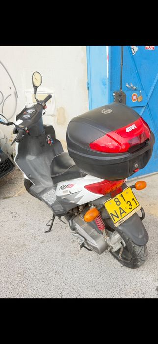 Mota de 50cc impecavel de tudo nao prcis fazer nad