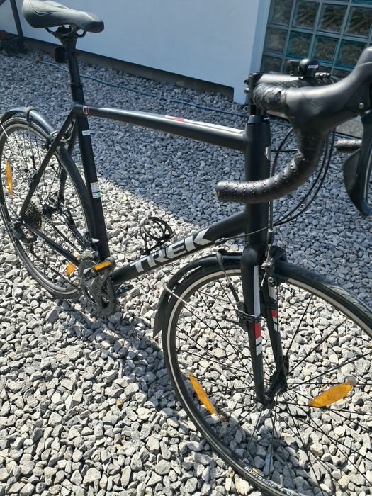 Gravel Trek one series
