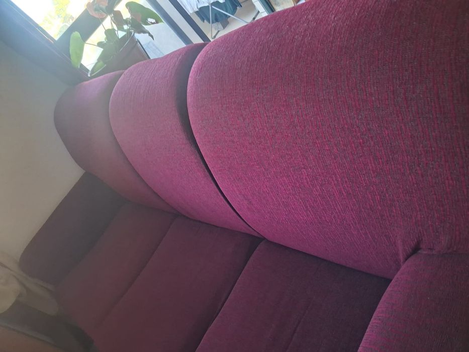 Sofá 3 lugares bordô