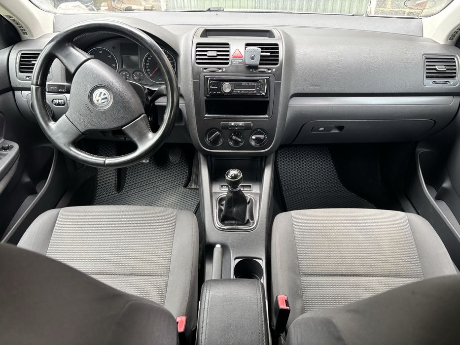 Volkswagen Golf 2007 VIN WVWZZZ1KZ8M304230 фото оголошення 6 з 12