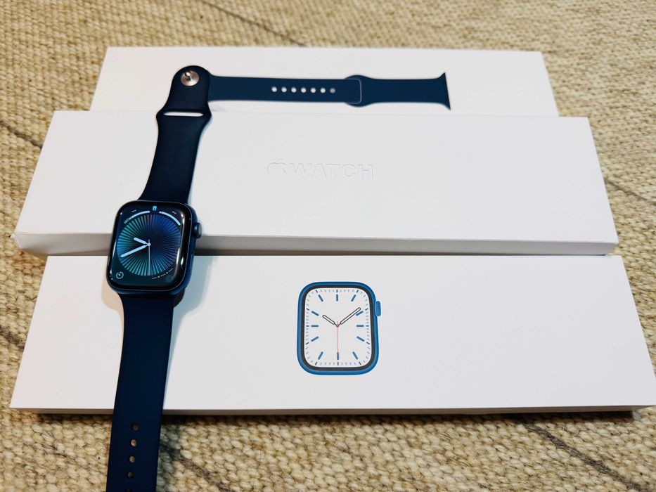 Продам Apple Watch 7 45mm, -  ідеальний стан - 4900 грн