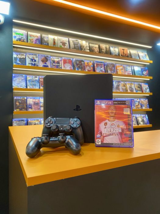 Sony PlayStation 4 Slim 500gb + геймпад  + гра в подарунок!
