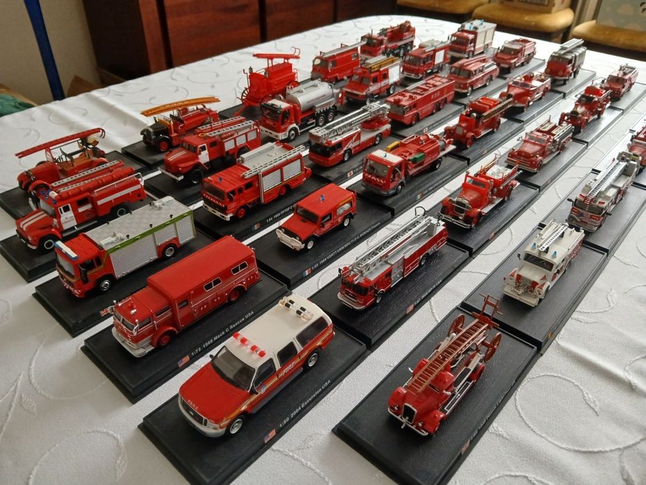 Kolekcja wozów strażackich 1/43 1/87