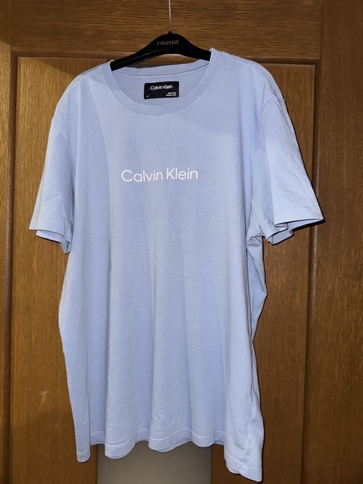Футболка Calvin Klein