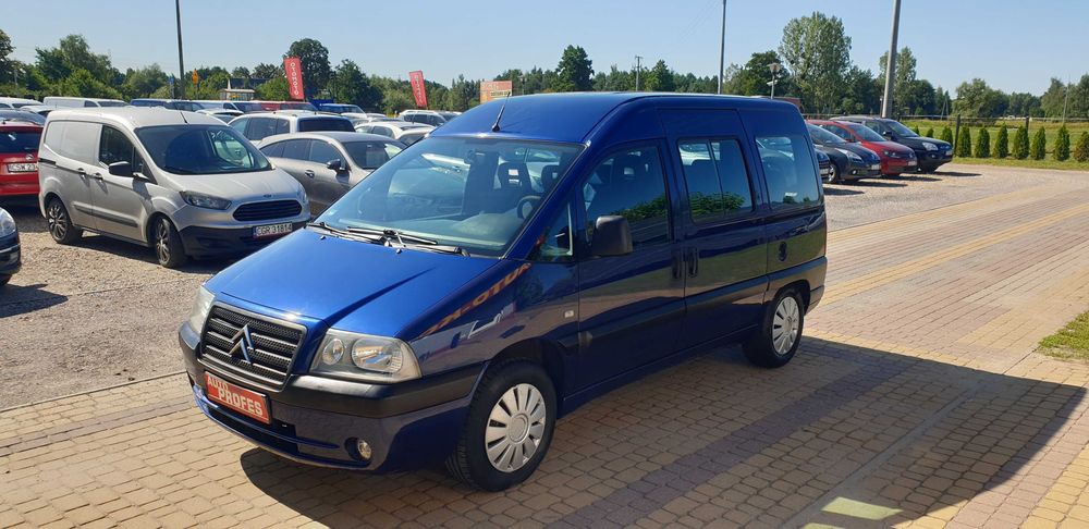 Citroen Jumpy 2.0 9 osób, benzyna