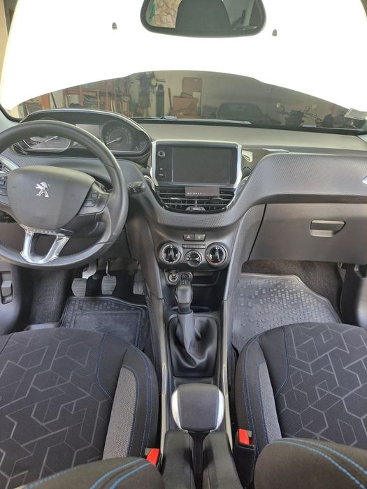 Peugeot 2008 1.2 Gasolina