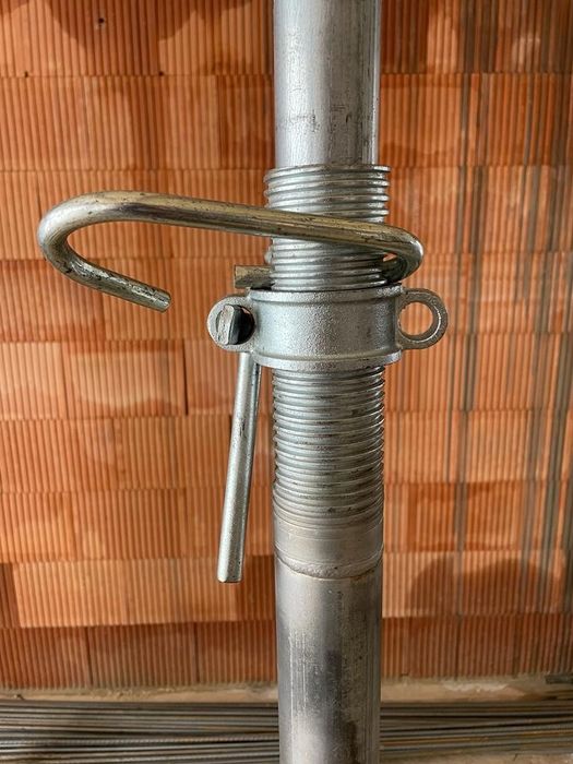 Wynajem stemple budowlane