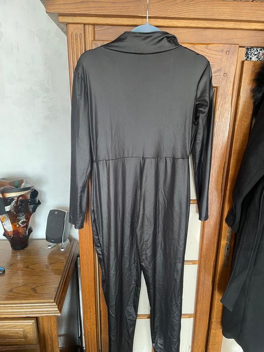 Super kombinezon jak lateks, skóra, roz L-XL Halloween