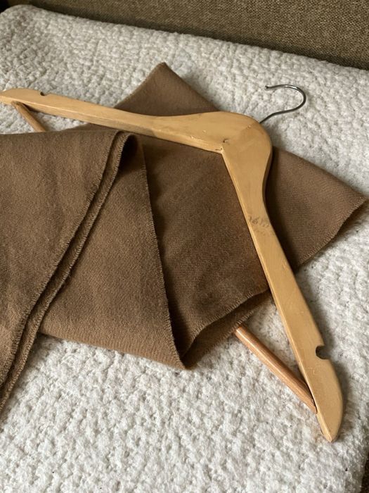 Теплий однотонний світло-коричневий шарф