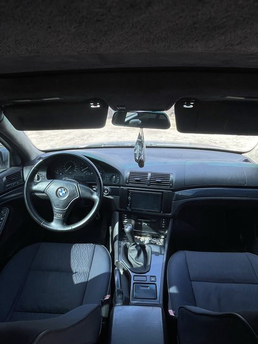 Продам BMW e39 525i