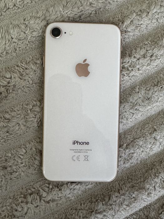 Iphone8 продаеся в хорошому стані