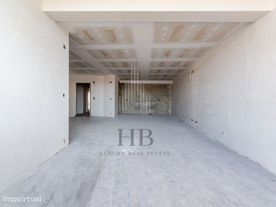 Apartamento T2 com terraço - Loures