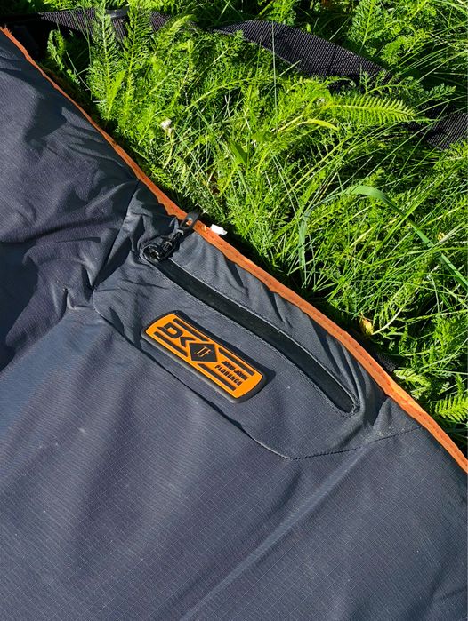 Pokrowiec na deskę surfingową Dakine JJF Daylight Thruster Carbon 6'6