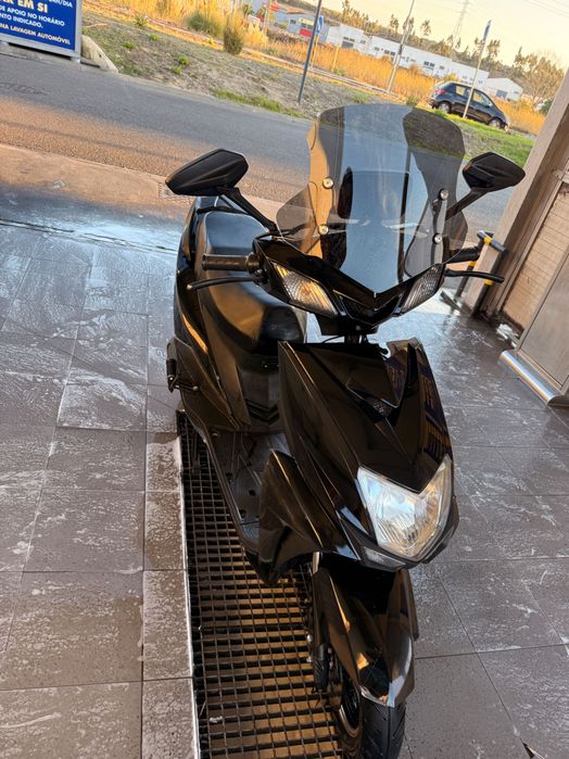 Vendo Mota elétrica, não precisa de carta
