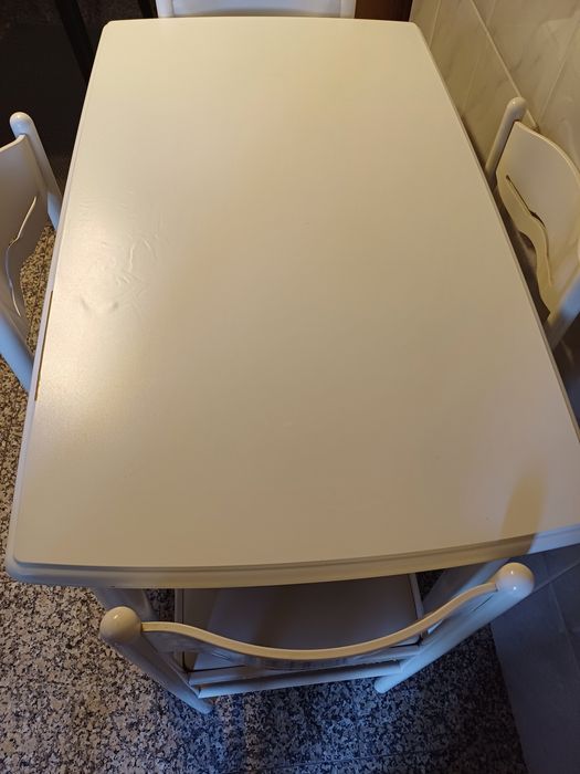 White Kitchen Chairs and Table with Drawer64584825884161121