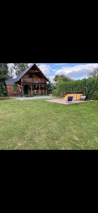 Domek dom drewniany jacuzzi balia ferie panieńskie kawalerskie