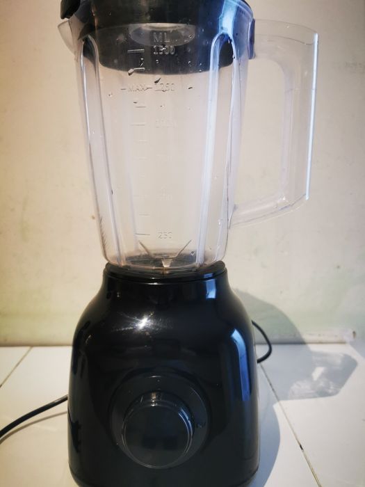 Liquidificador jarro acrílico bem estimado