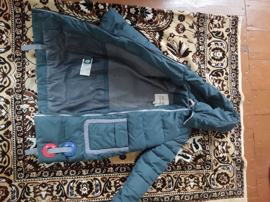 продам пальто для дівчинки