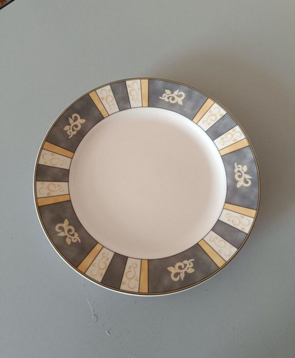 Тарелки Германия срочно