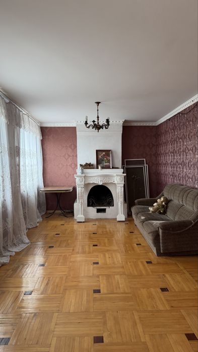 Продаж будинку с. Красилівка