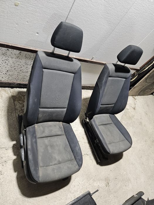 Fotele Bmw E87 E81 fotel kierowcy pasażera kanapa oparcie salon GRZANE