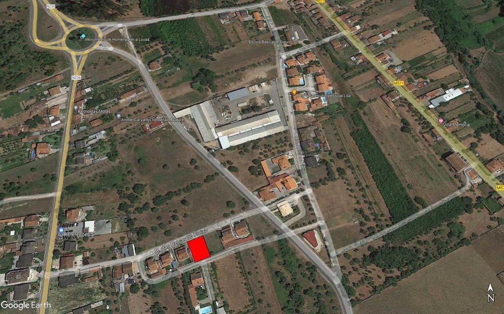 Vende-se terreno com projeto aprovado