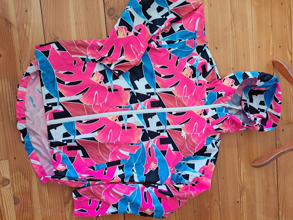 Kurtka damska wiatrówka 164