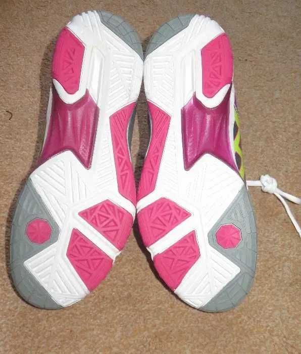 buty halowe  asics sensei 5 rozmiar    42,5