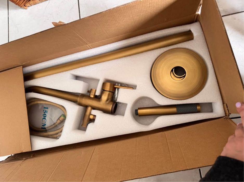 Bateria do wanny wolnostojącej szczotkowane zloto