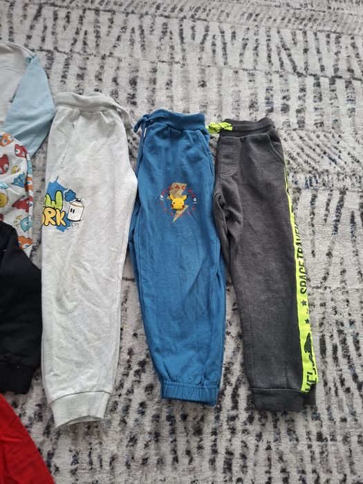 Ubranka chłopięce r 116/122